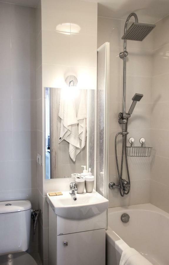 Sunny City Center Apartment Варшава Экстерьер фото
